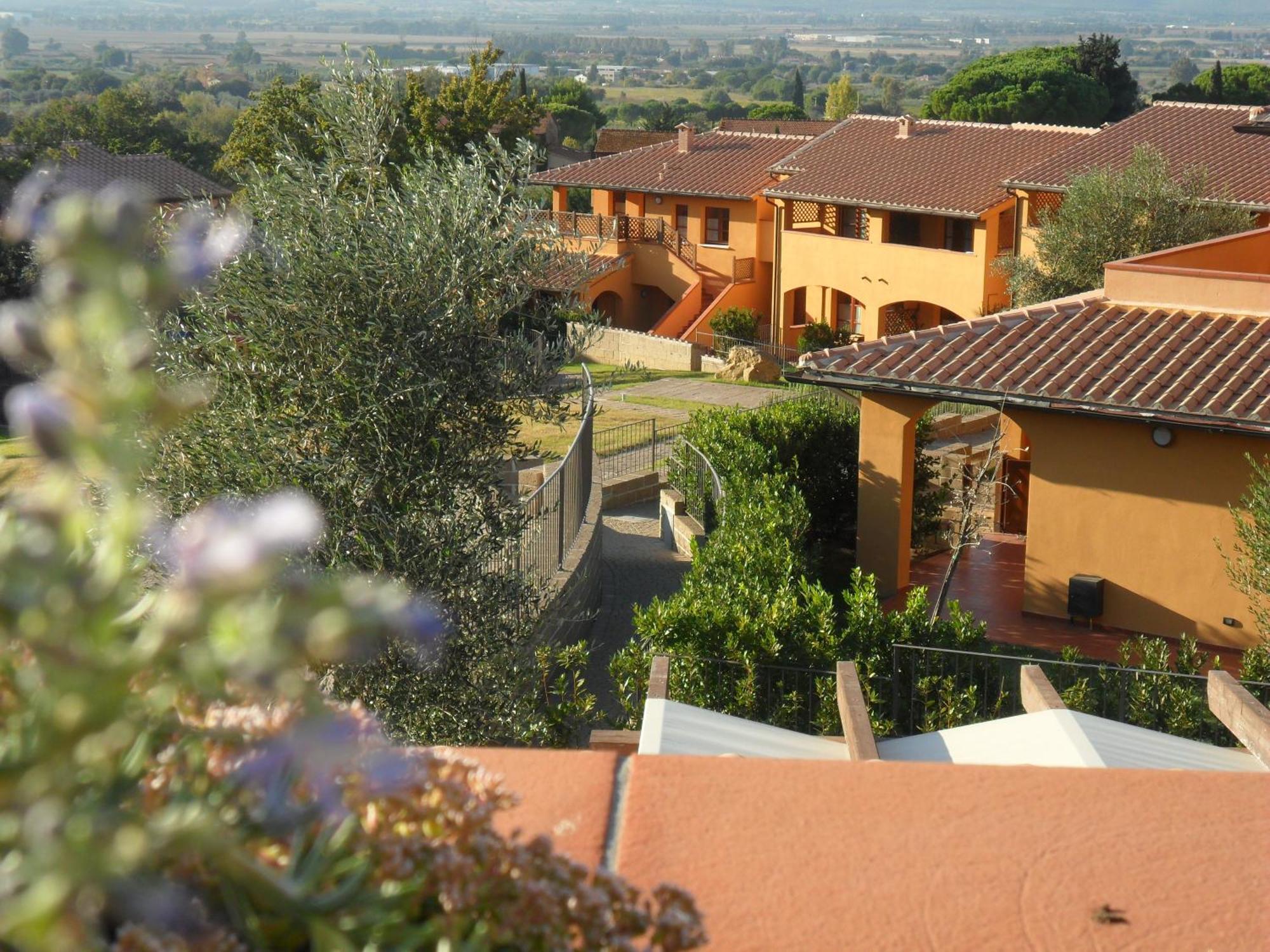 Borgo Etrusco 4* Scarlino